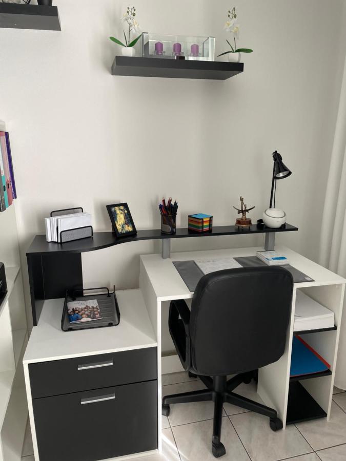 Ozoir-la-Ferrière Appartement - Chic Et Cosy A 30 Minutes De Paris Et 25 Minutes De Disney المظهر الخارجي الصورة